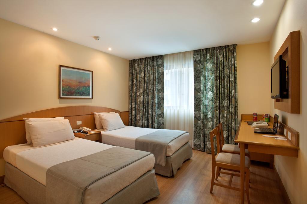 Standard Twin Room with Internal View